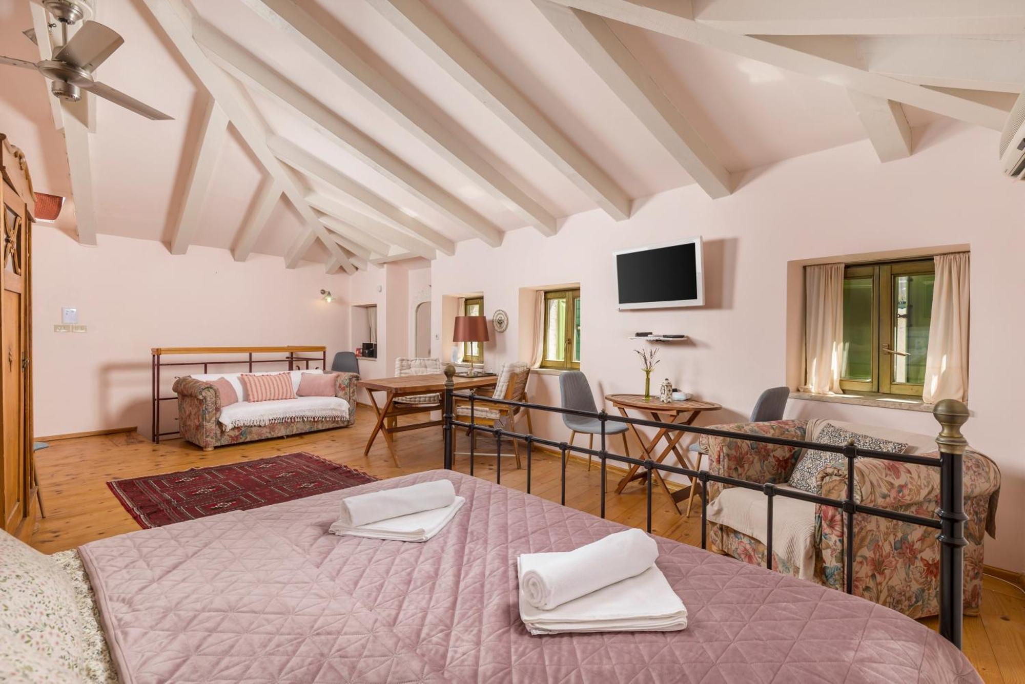 Dei Fiori Apartments Ровинь Экстерьер фото